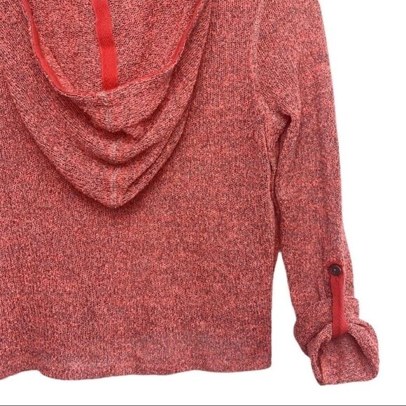 Dolce Vita Crop Knit with Hood - Picture 5 of 6